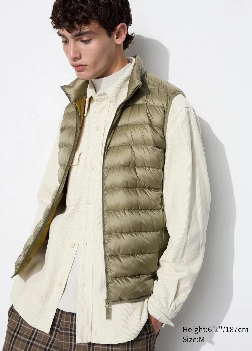 Жилет Uniqlo (333568542)
