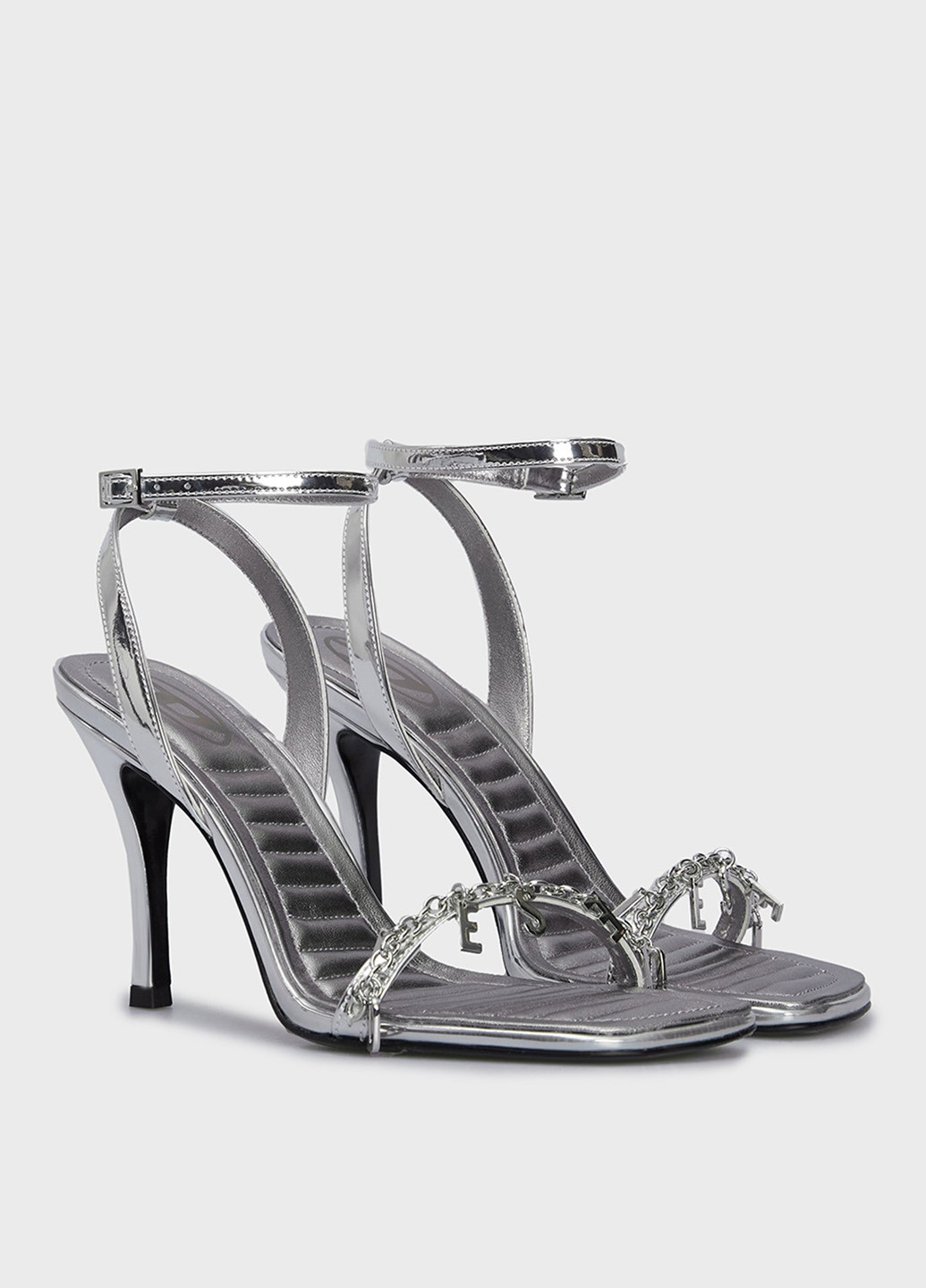 Серебряные босоножки Diesel с ремешком с цепочками