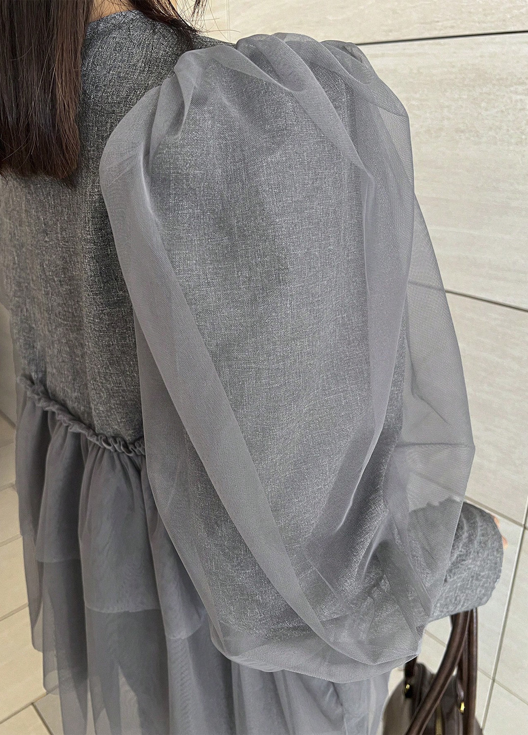Сіра блуза з баскою SHEIN