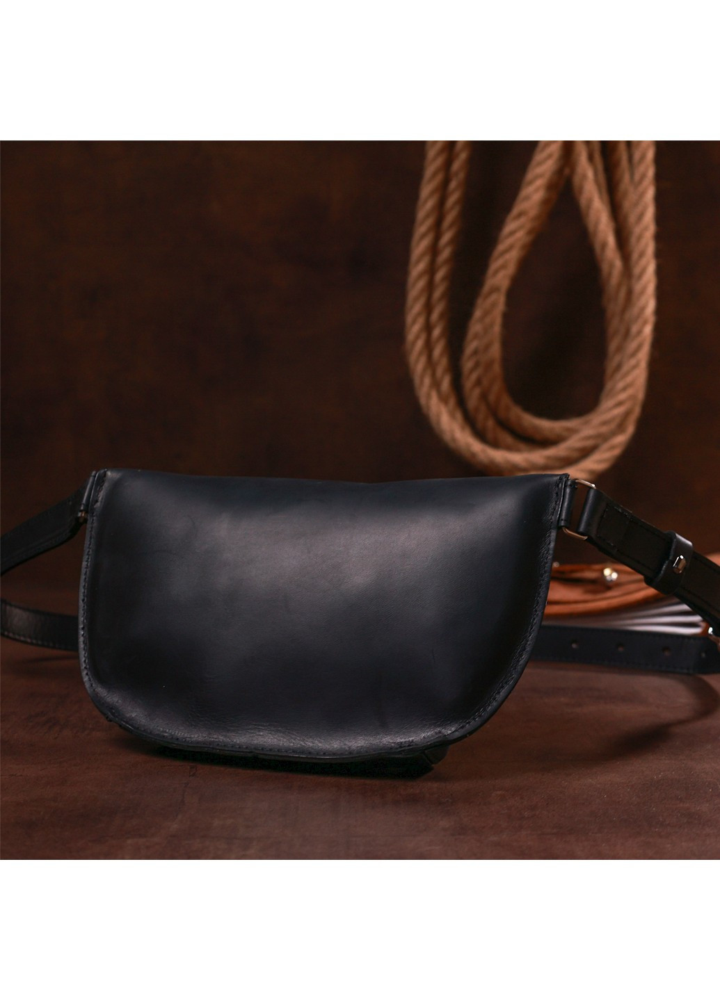 Шкіряна бананка 22х13, 5х6 см Shvigel (253660273)