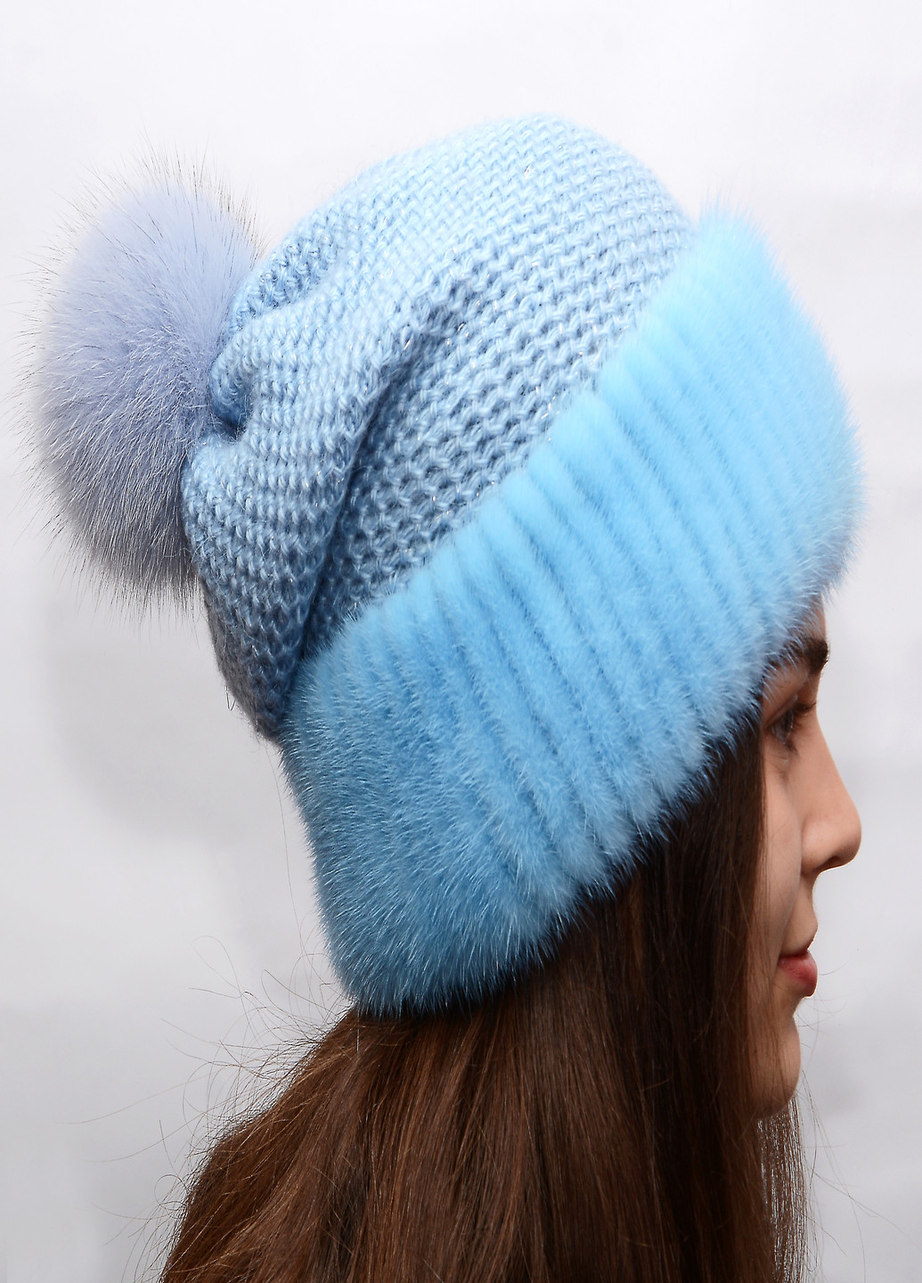 Жіноча зимова норкова в'язана шапка з бубоном Меховой Стиль соты (221059863)