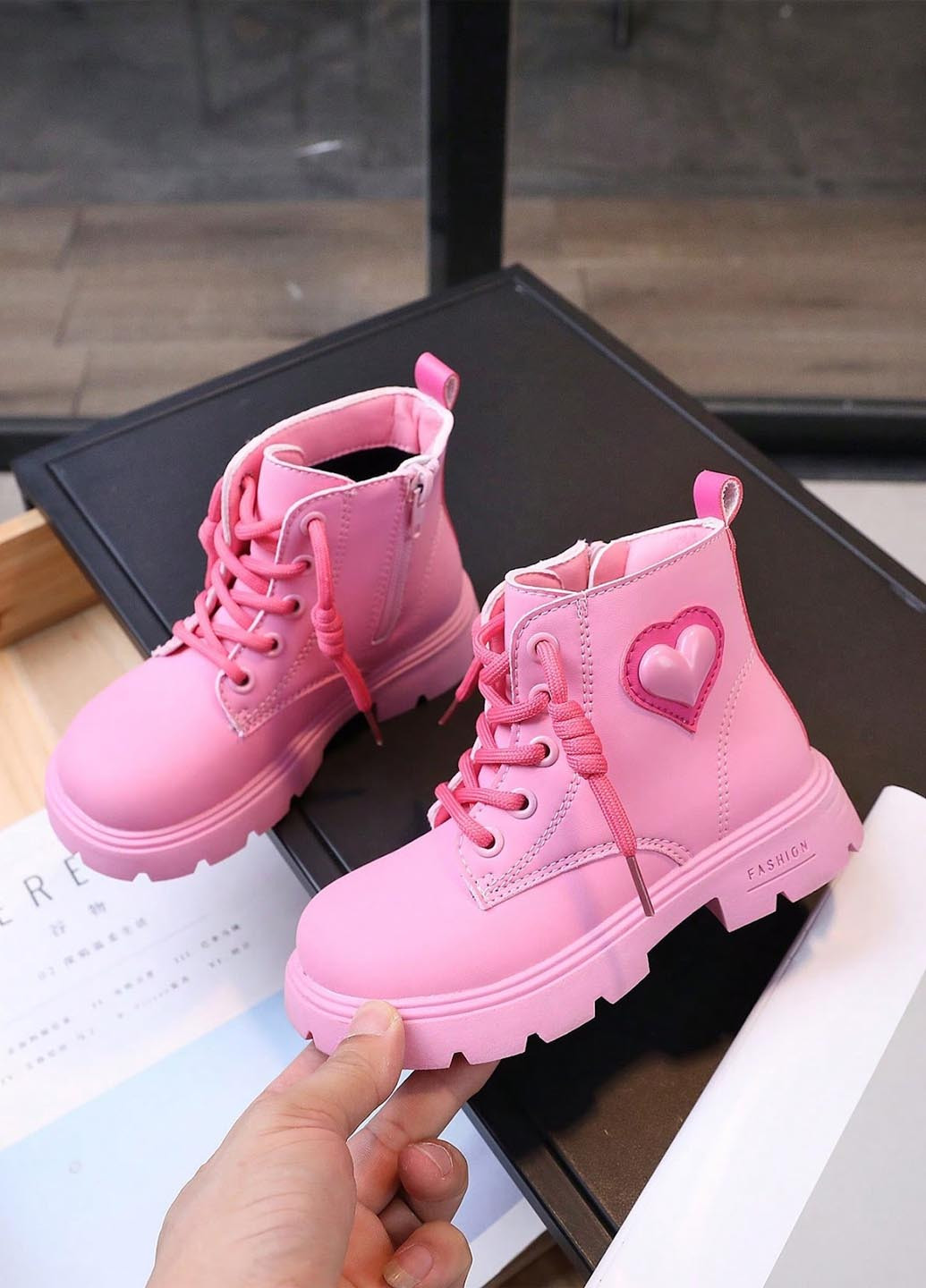Розовые кэжуал осенние ботинки SHEIN