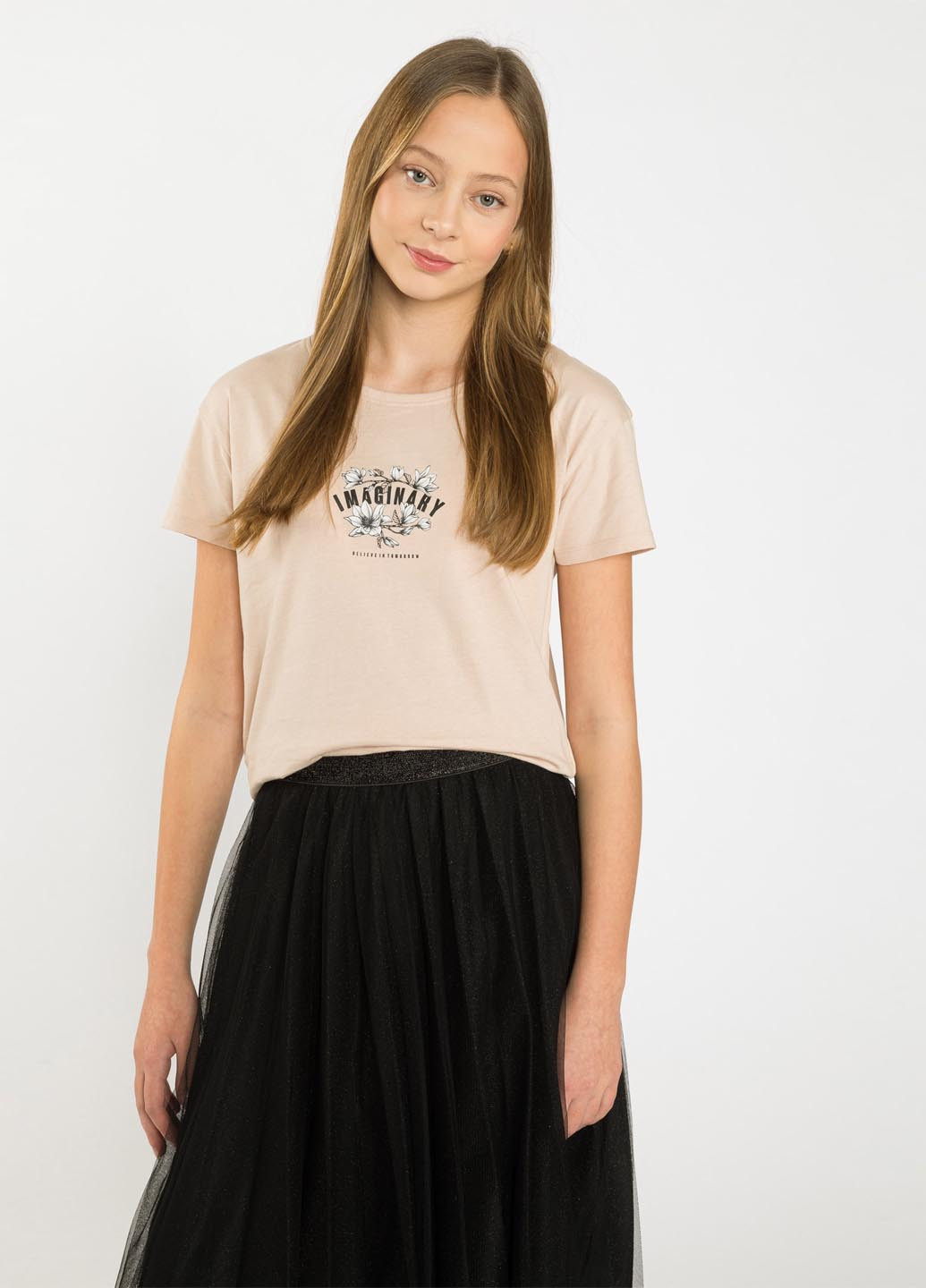 Бежевая летняя футболка Reporter Young