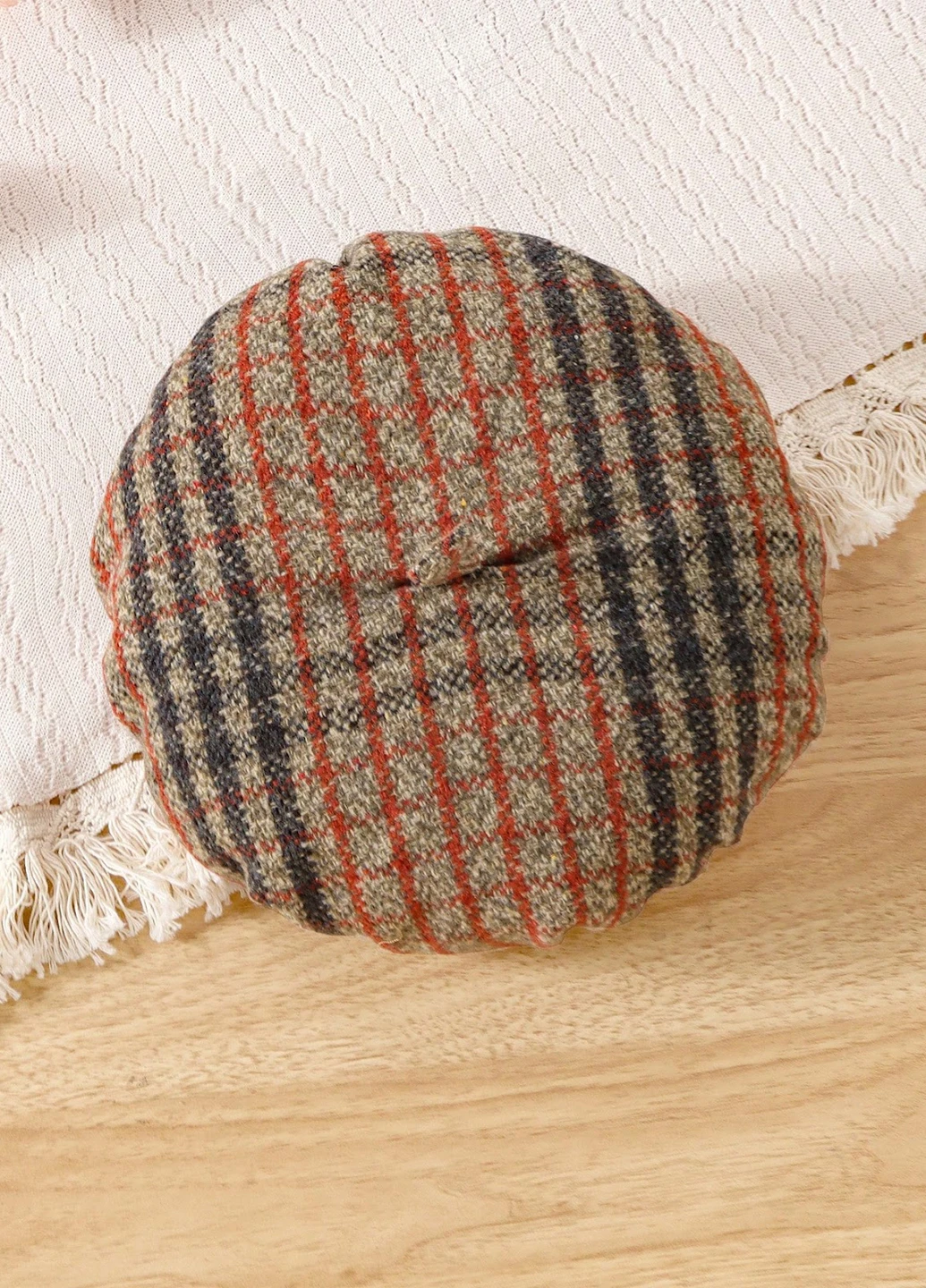 Комбінований демісезонний комплект (берет, блуза, спідниця) SHEIN