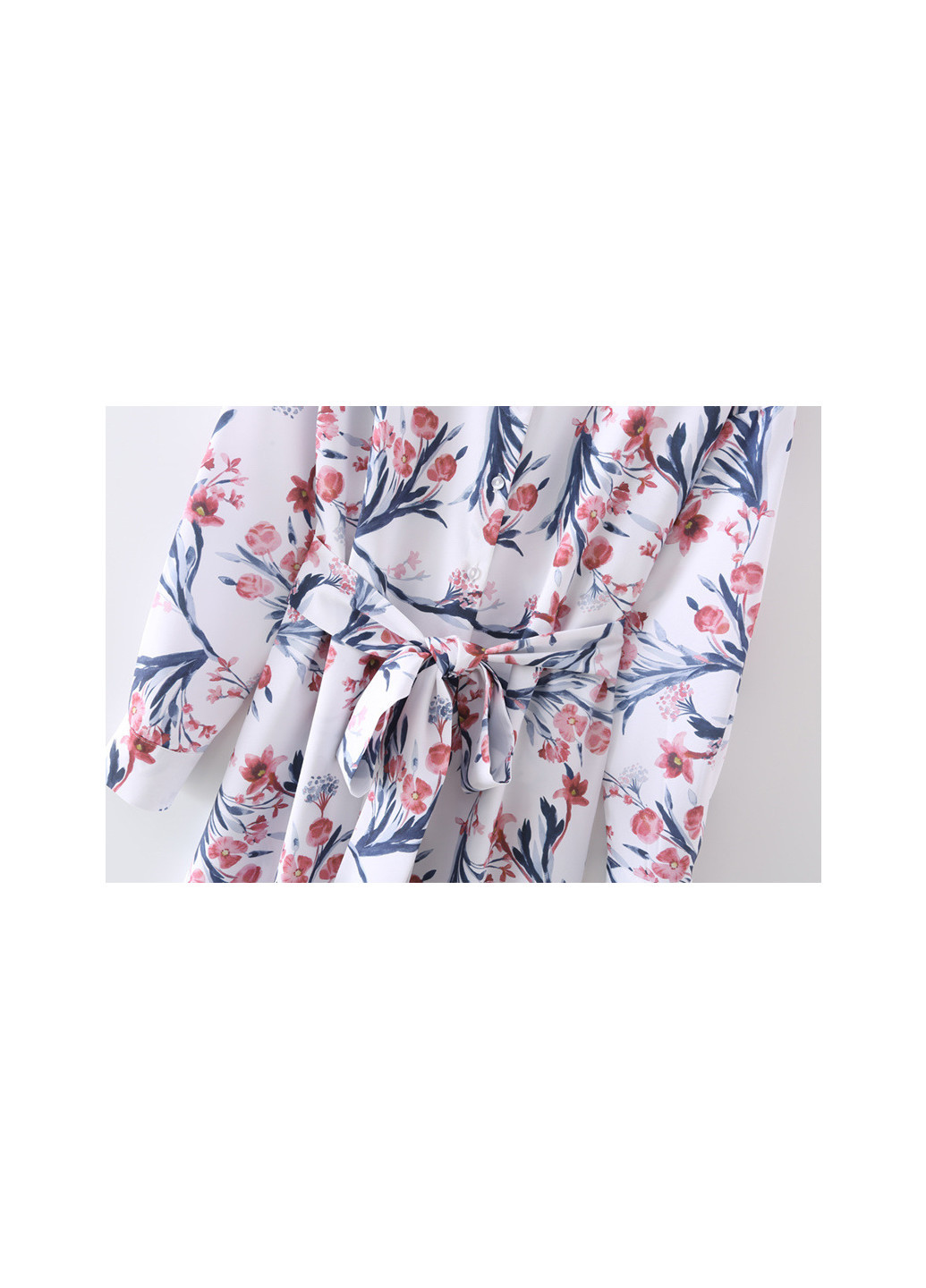 Белое кэжуал платье-рубашка женское summer bloom Berni Fashion с цветочным принтом