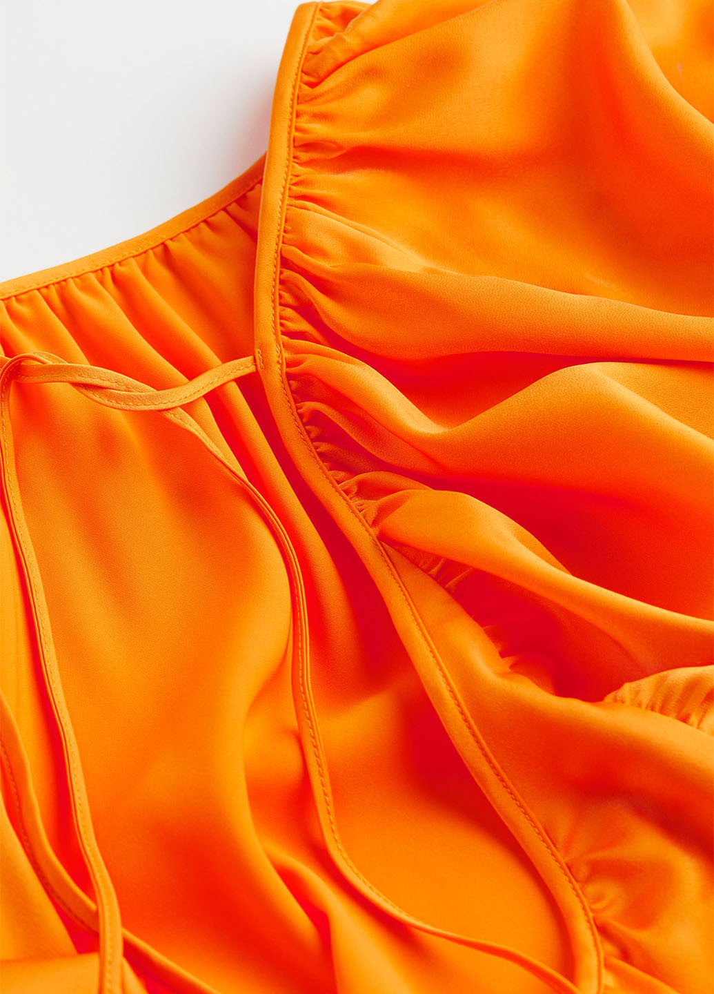 Оранжевое кэжуал платье с открытой спиной, оверсайз H&M однотонное
