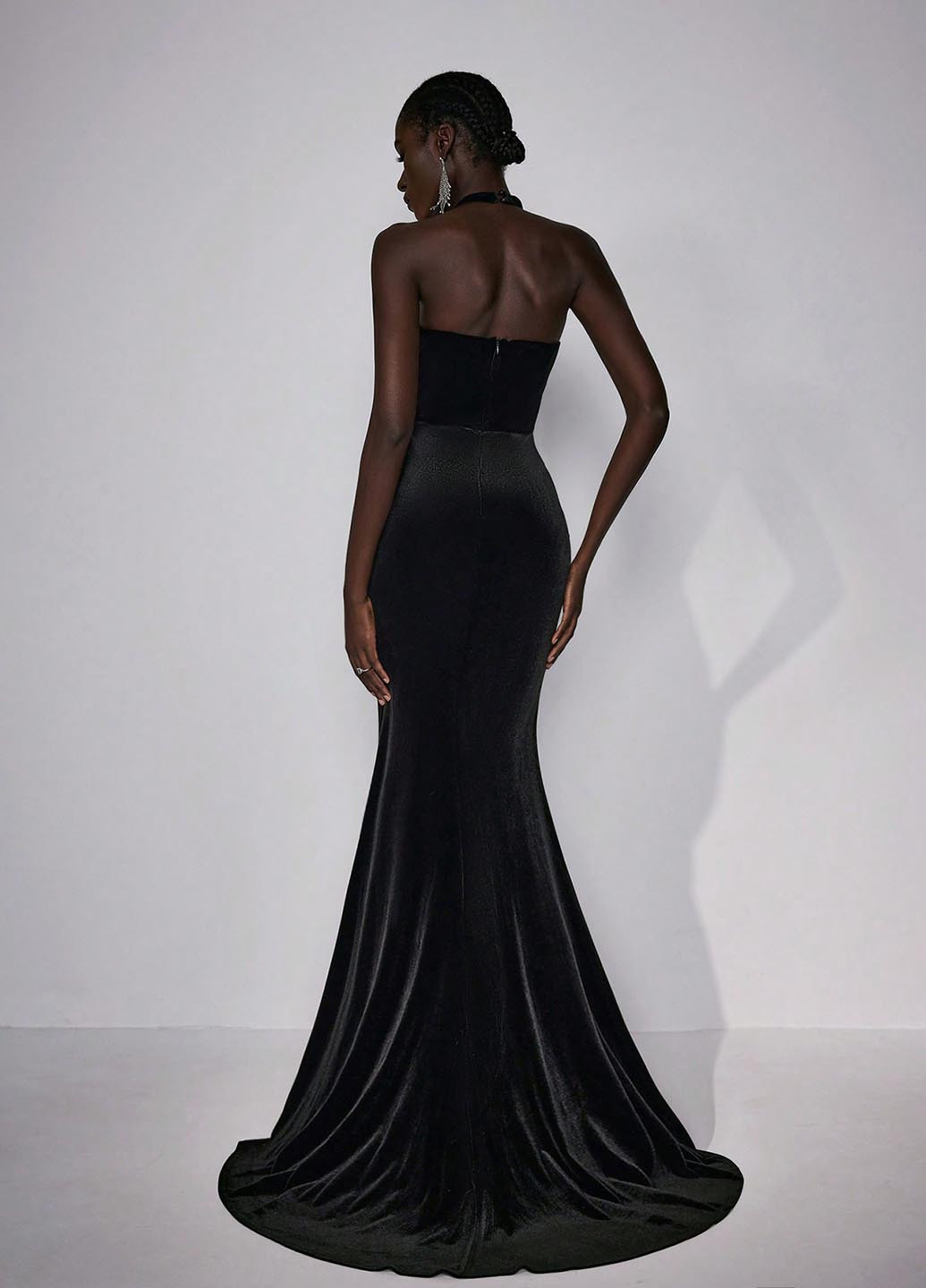 Черное вечернее платье годе SHEIN однотонное