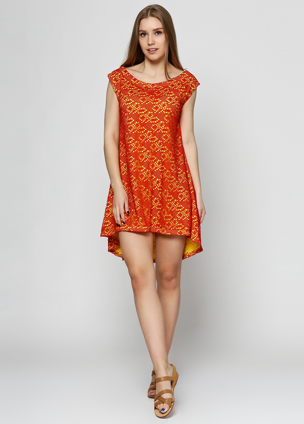 Красное кэжуал платье Ut