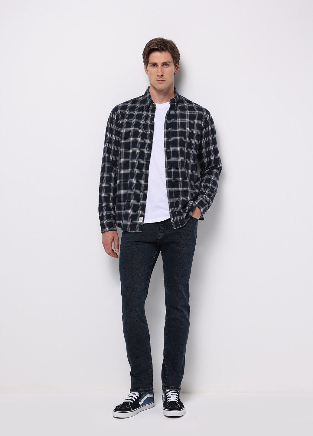 Темно-синие демисезонные регюлар фит джинсы Colin's