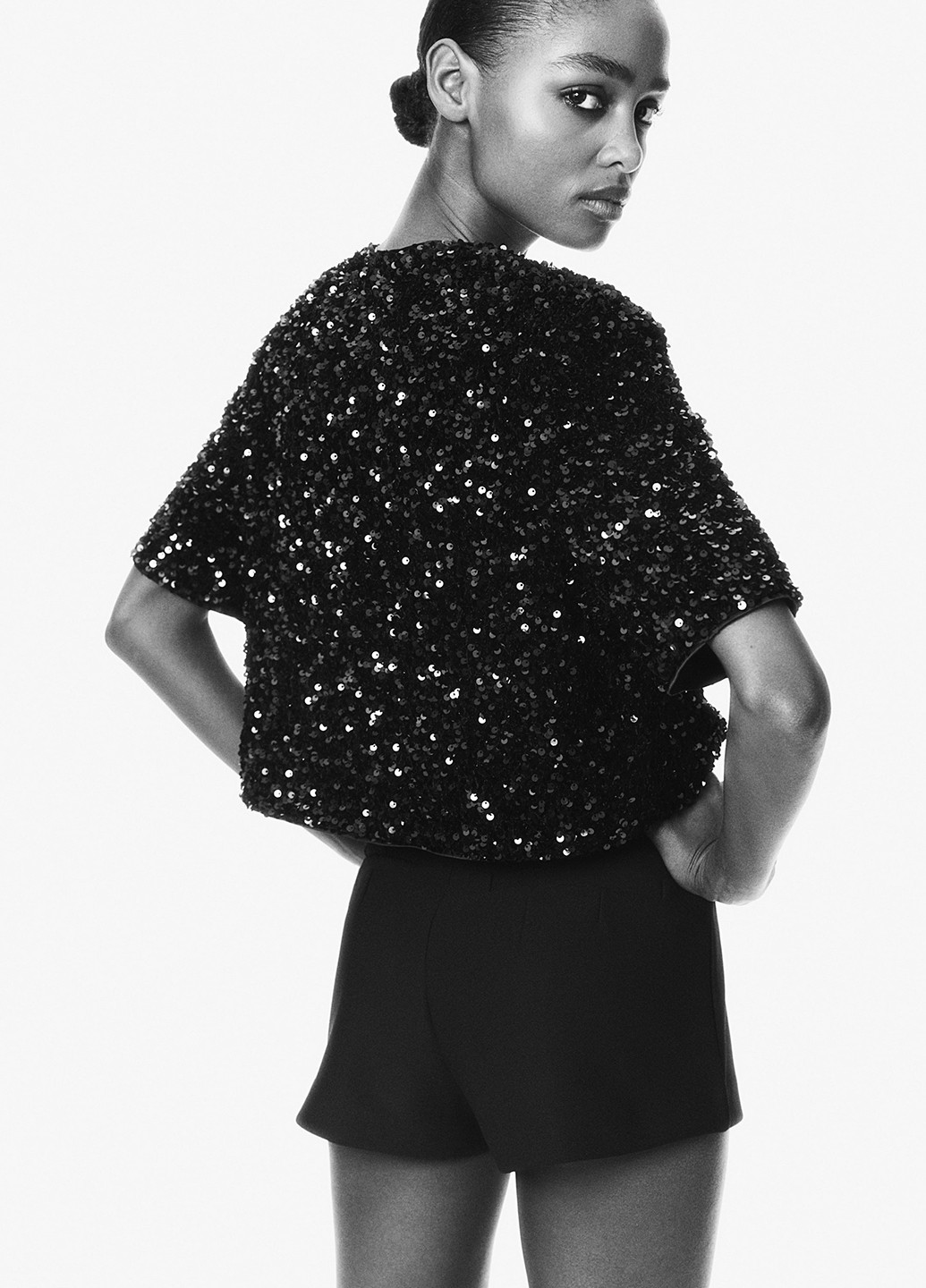 Чёрная блуза H&M