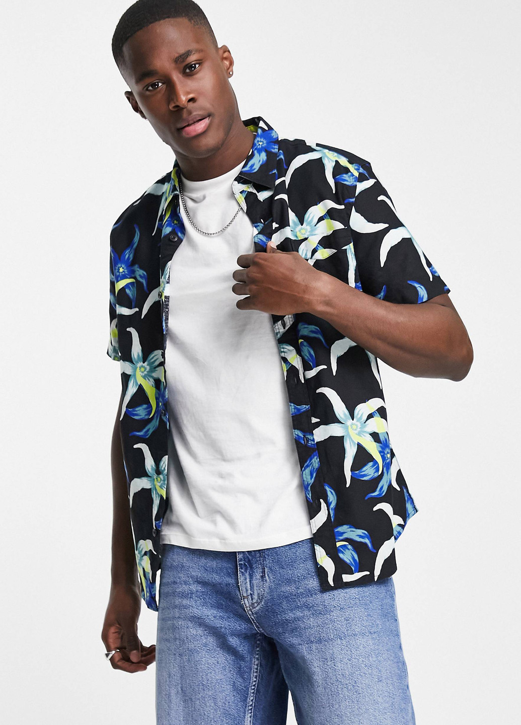 Черная кэжуал рубашка с цветами Levi's
