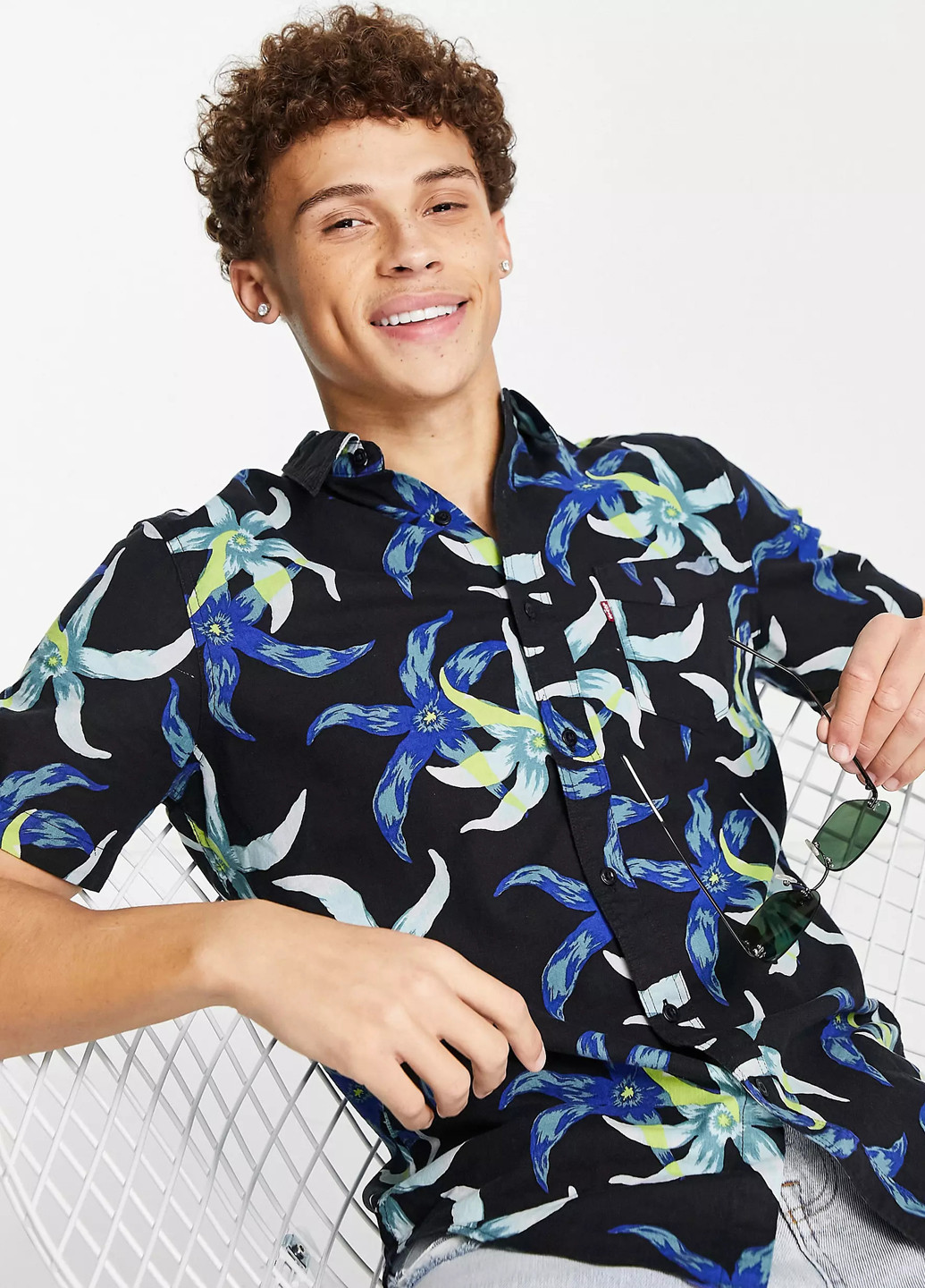 Черная кэжуал рубашка с цветами Levi's