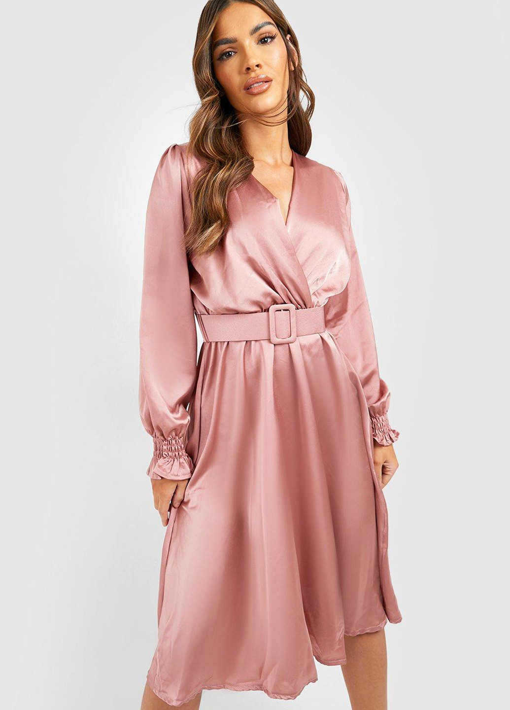 Рожево-коричнева коктейльна сукня на запах, кльош Boohoo однотонна