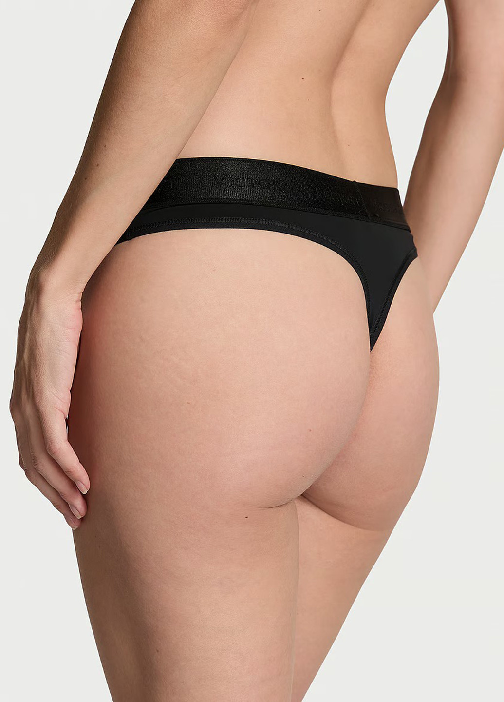 Черный демисезонный комплект (бюстгальтер, трусики) Victoria's Secret