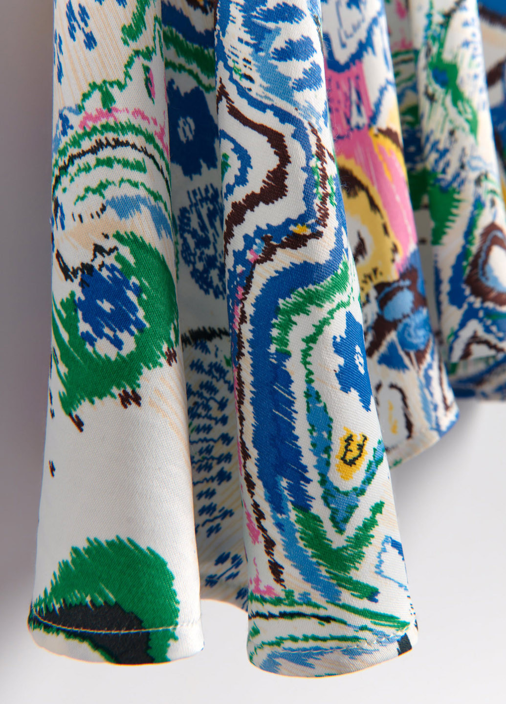 Комбинированное кэжуал платье клеш Reserved с рисунком