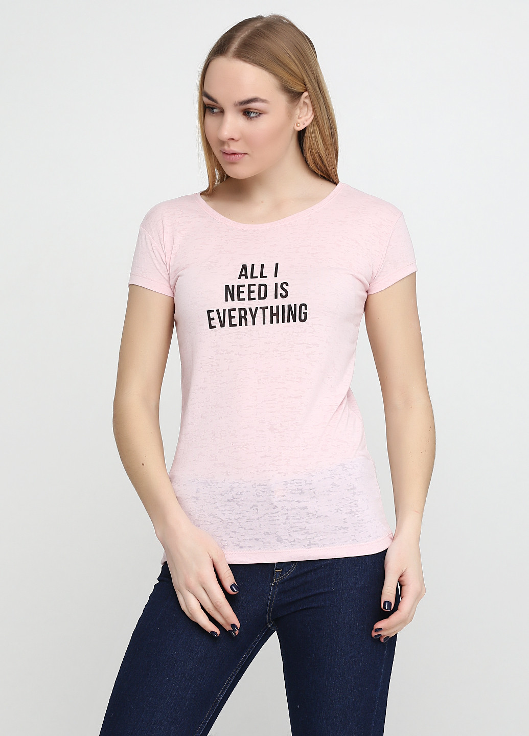 Светло-розовая летняя футболка Spora