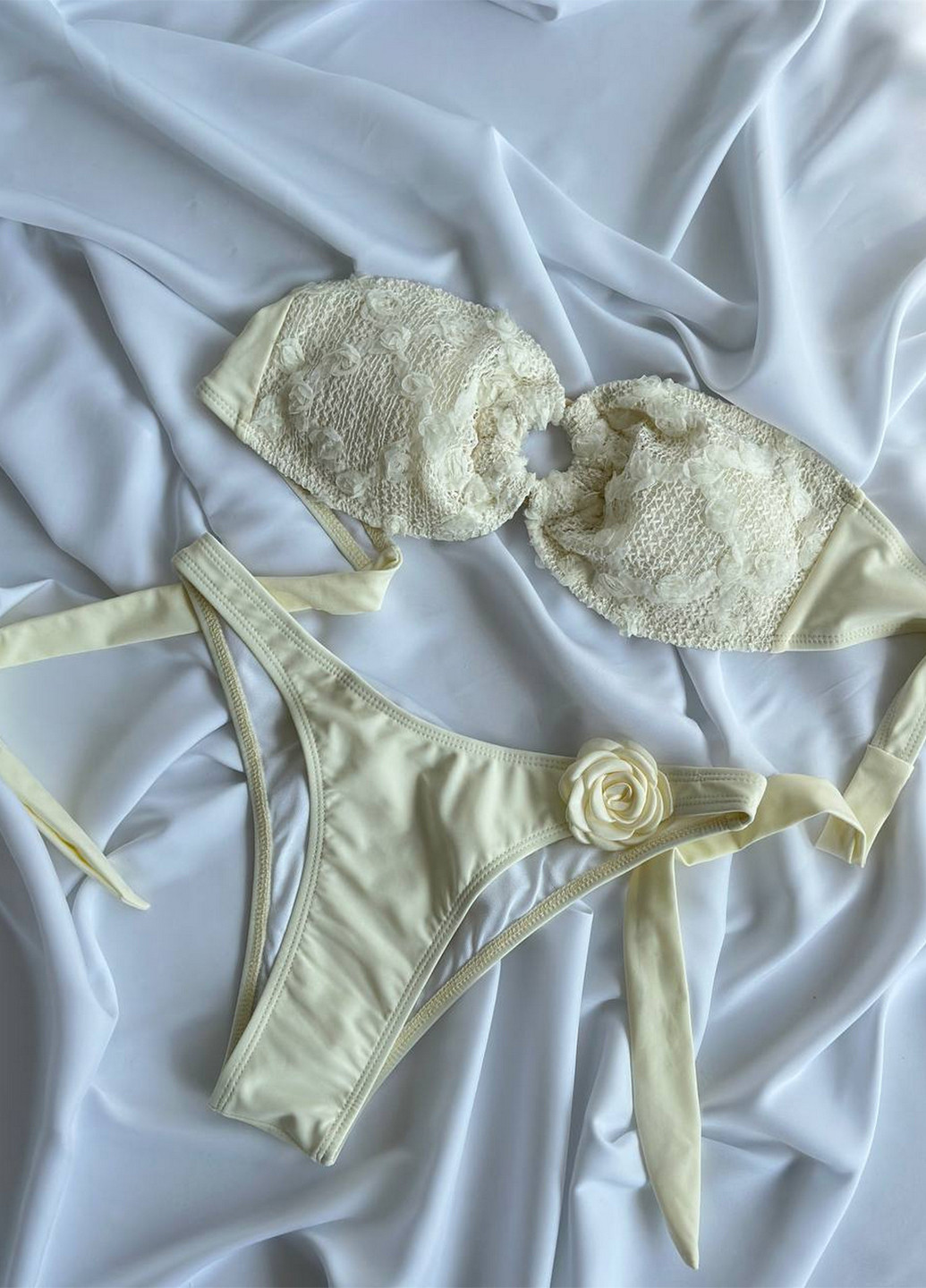 Молочный летний раздельный купальник (лиф, трусики) бандо, раздельный NOVA VEGA