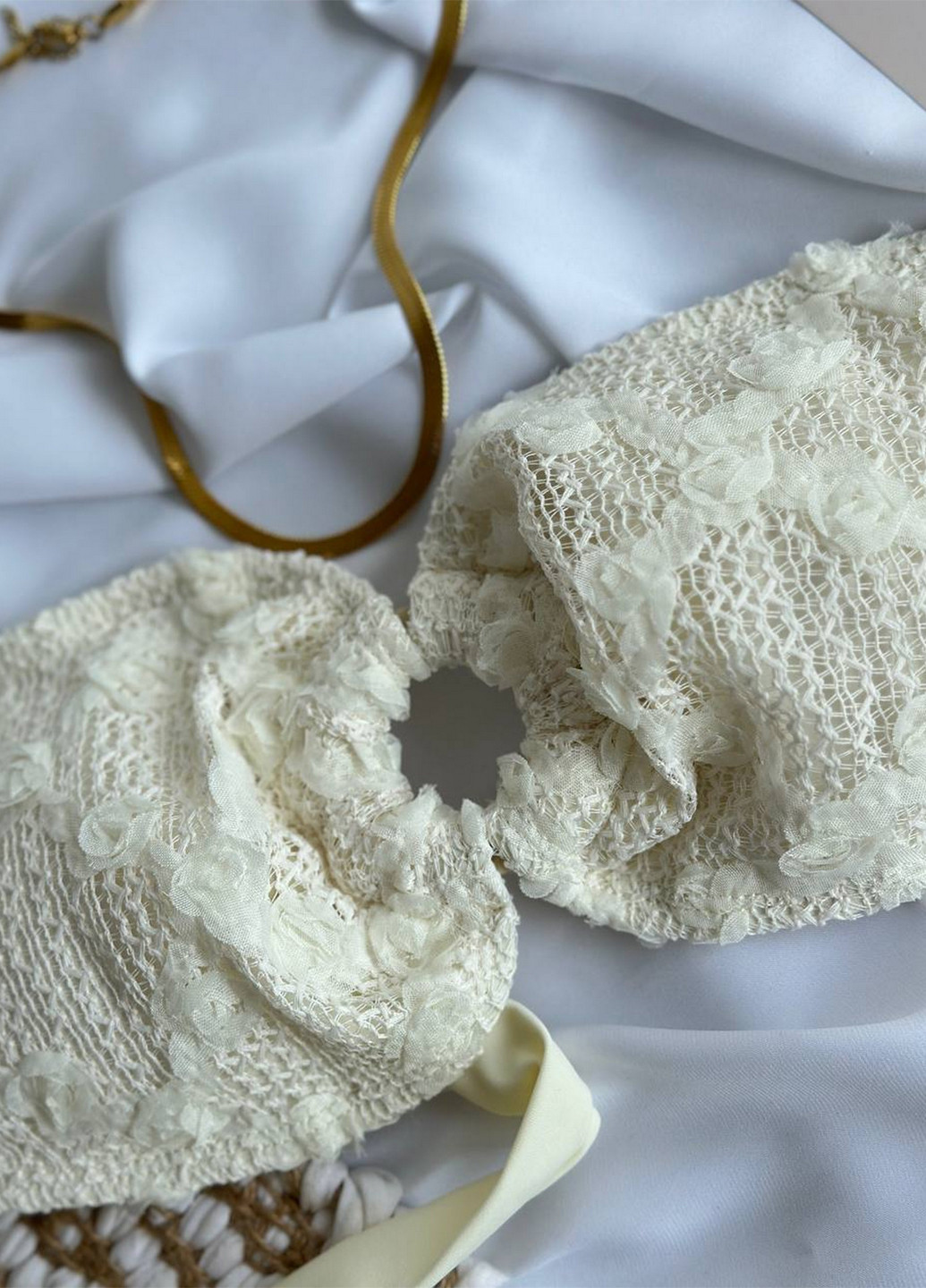 Молочный летний раздельный купальник (лиф, трусики) бандо, раздельный NOVA VEGA