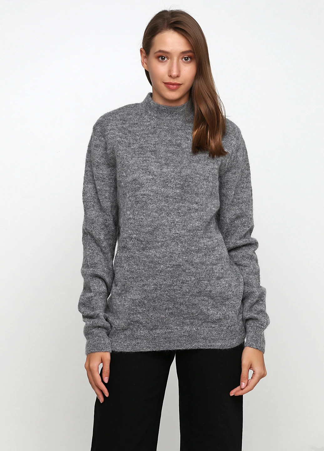 Графитовый демисезонный свитер H&M
