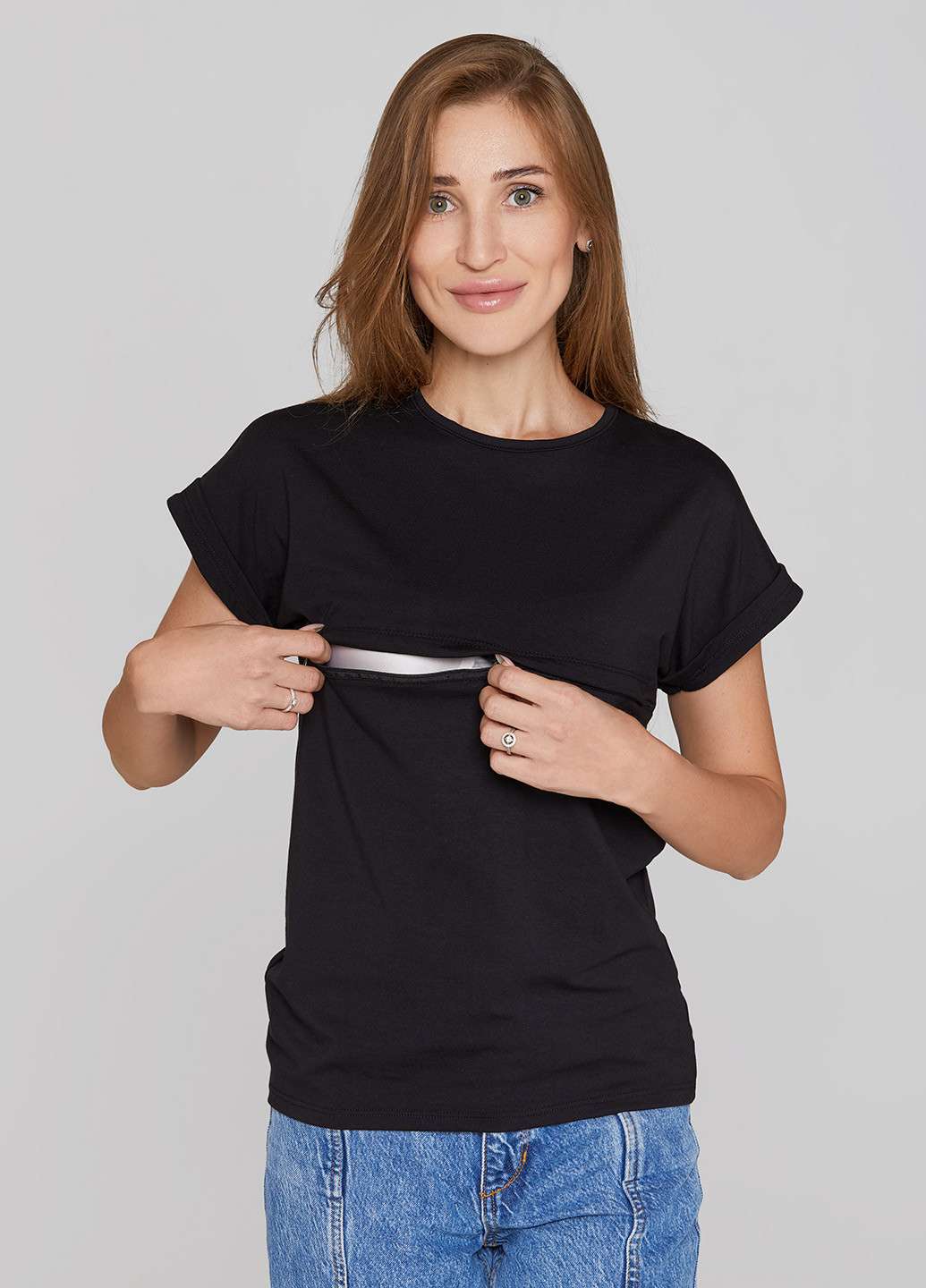 Черная всесезон футболка для кормящих мам Sorelle