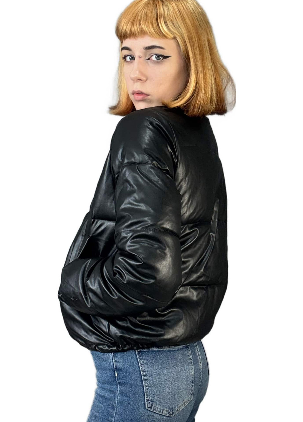 Черная демисезонная куртка H&M