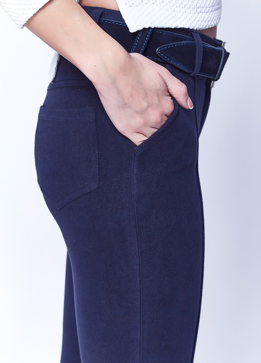 Темно-синие кэжуал демисезонные зауженные брюки Gioia