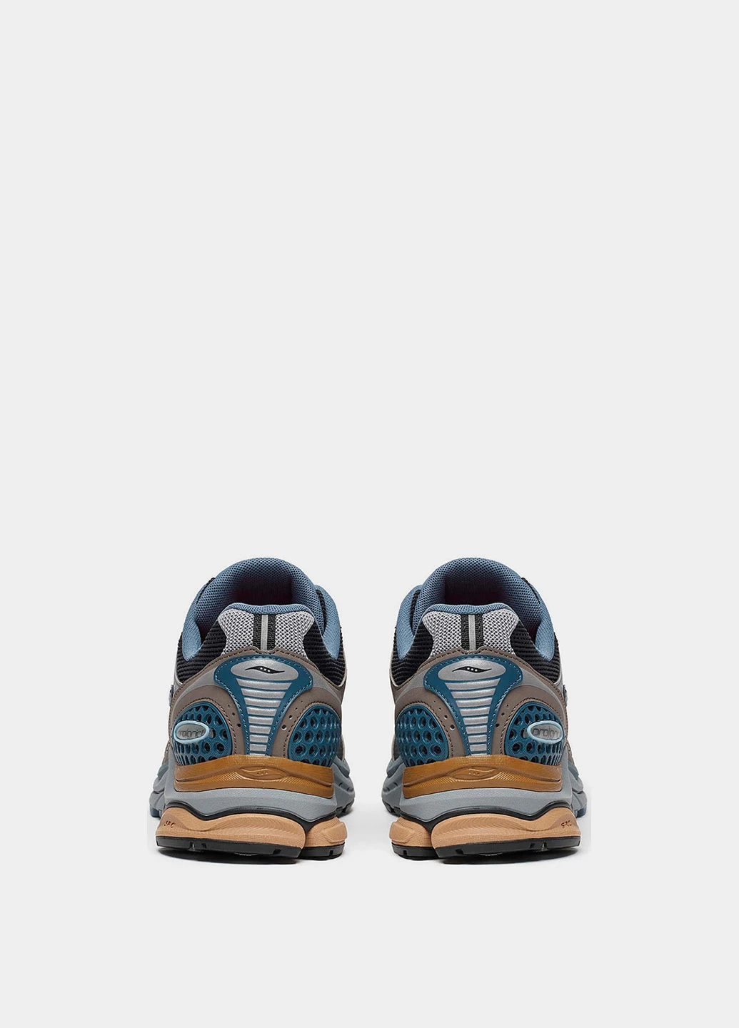 Комбіновані всесезон кросівки Saucony PROGRID TRIUMPH 4 WINTER TECH