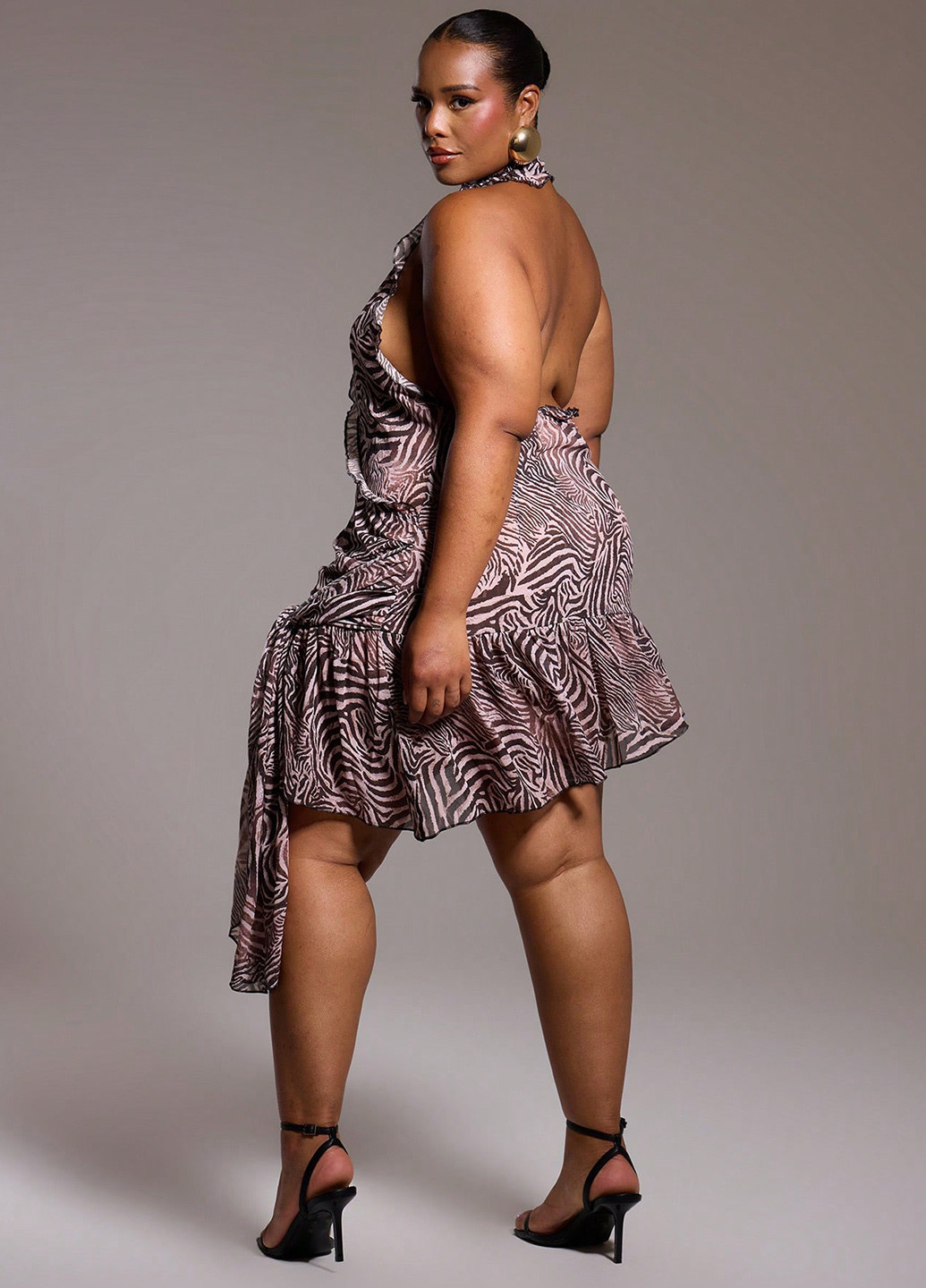 Розовое коктейльное, кэжуал платье с открытой спиной SHEIN с животным (анималистичным) принтом