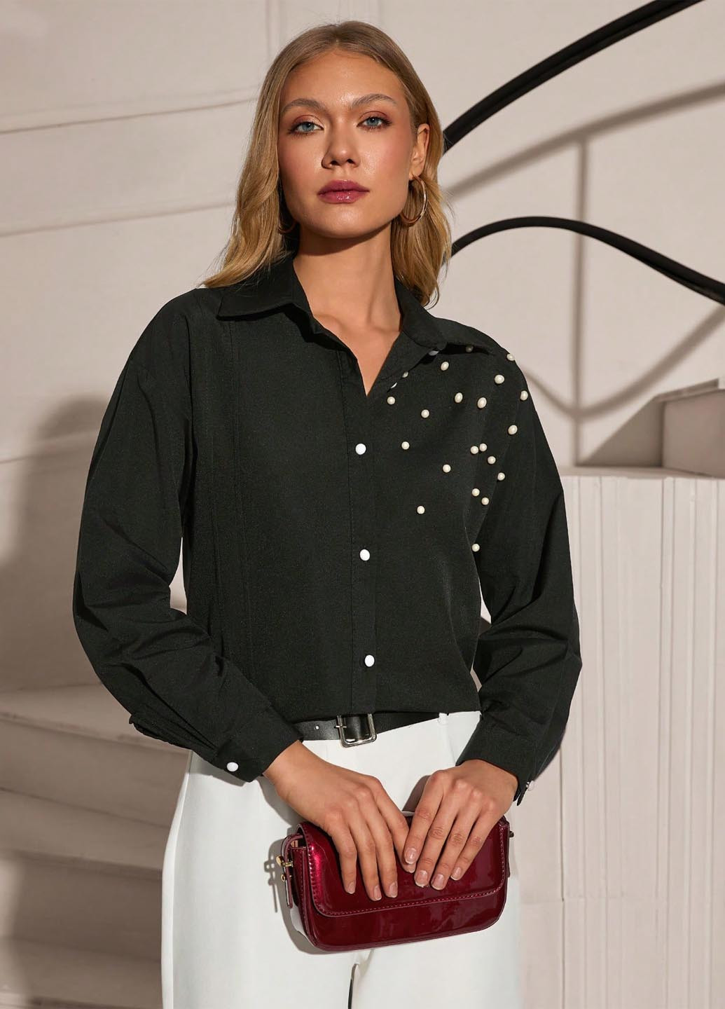 Чёрная блуза SHEIN