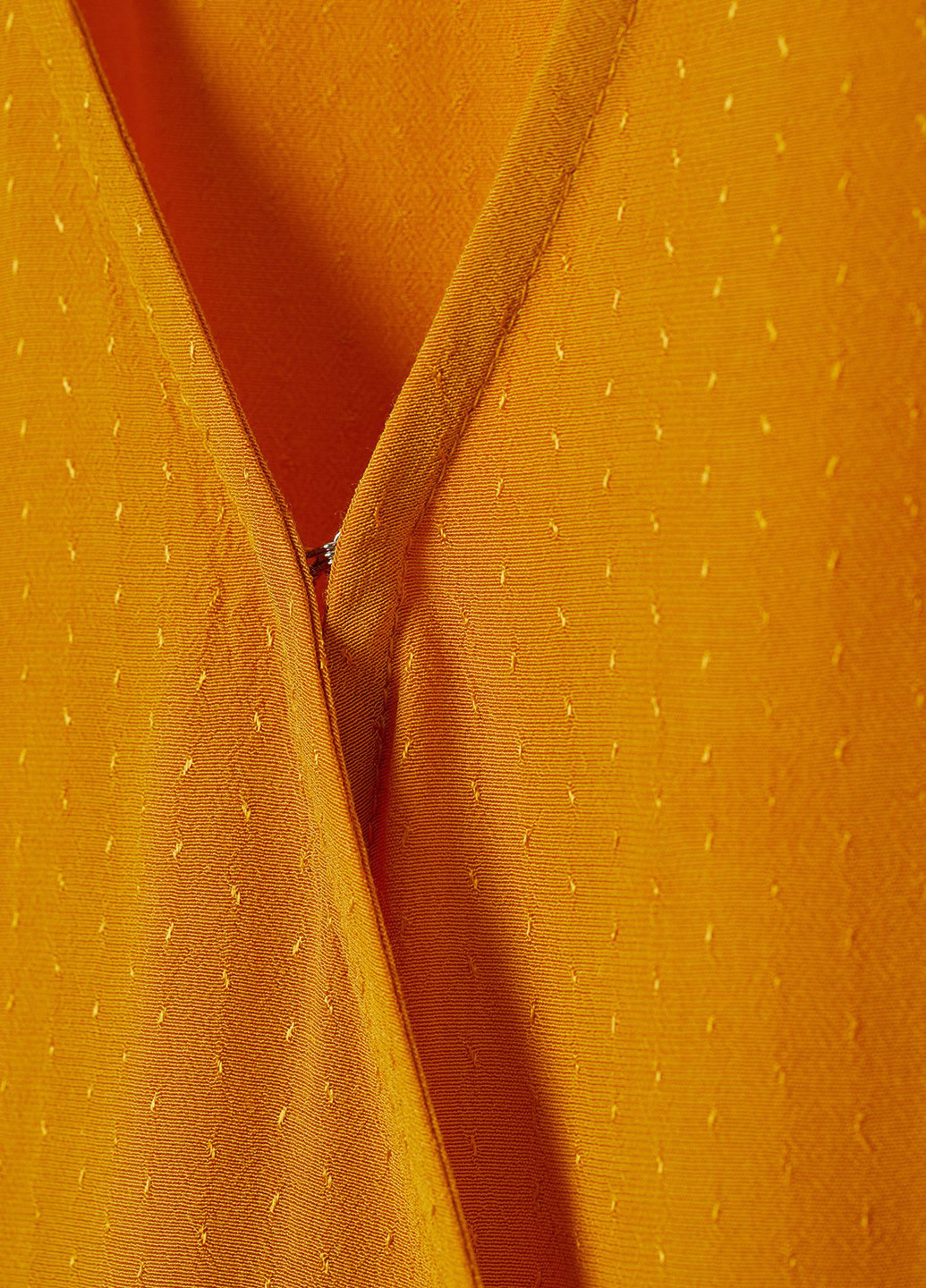 Горчичная демисезонная блуза на запах H&M