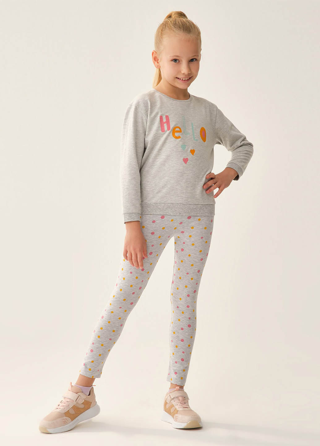 Светло-серые демисезонные леггинсы DAGI