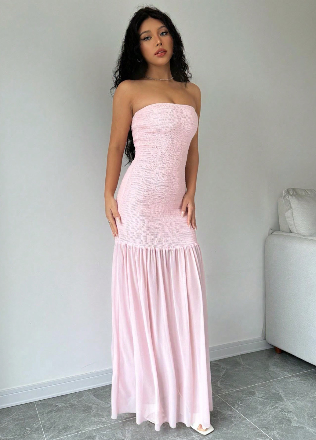 Светло-розовое вечернее, кэжуал платье бандо, с открытыми плечами SHEIN однотонное
