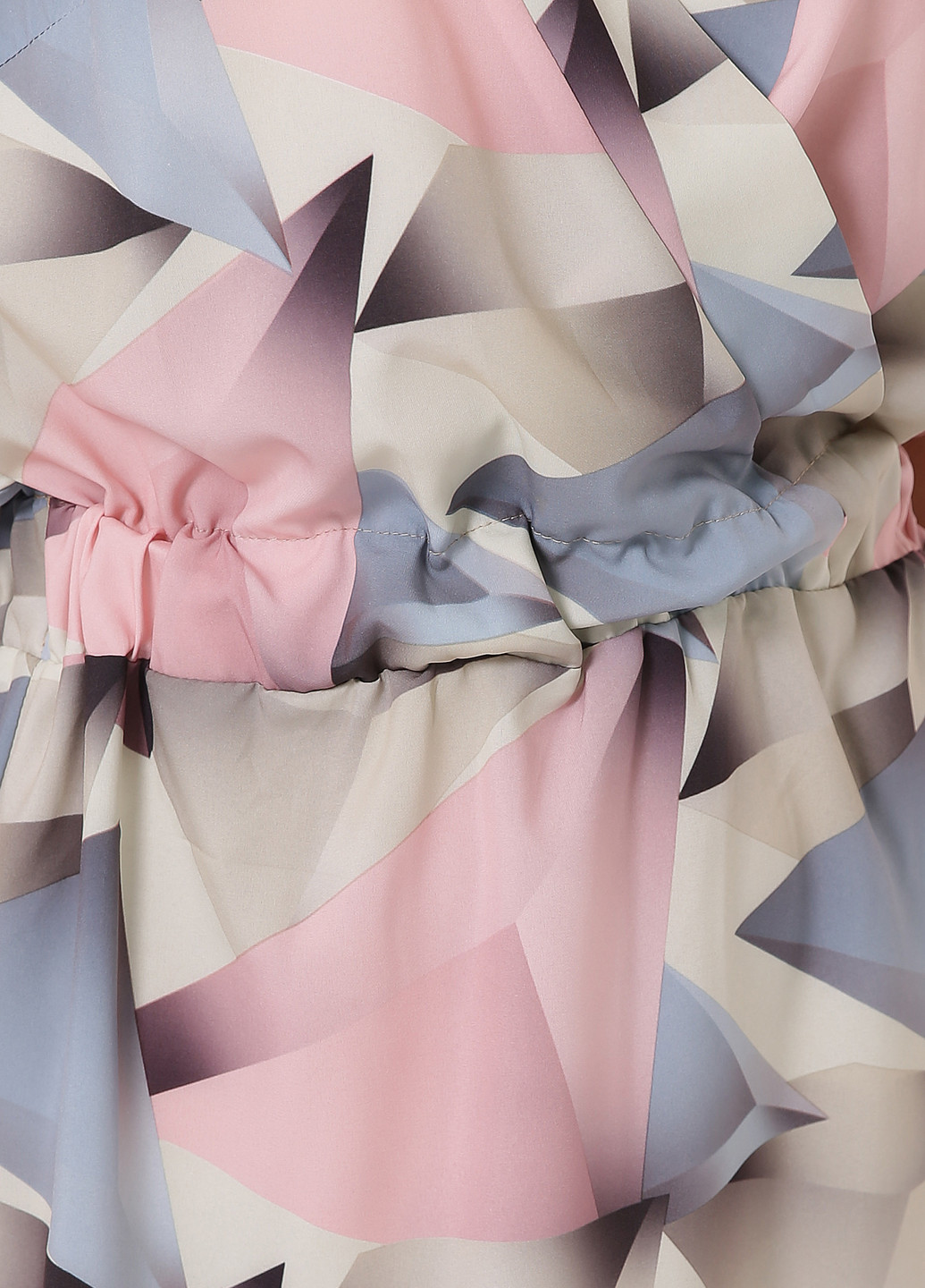 Светло-розовое кэжуал платье на запах Fashion Up с абстрактным узором