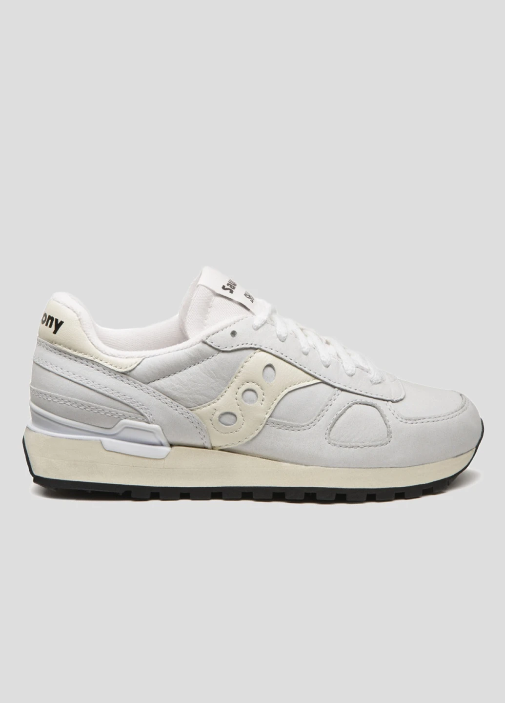 Белые всесезонные белые кроссовки shadow original Saucony
