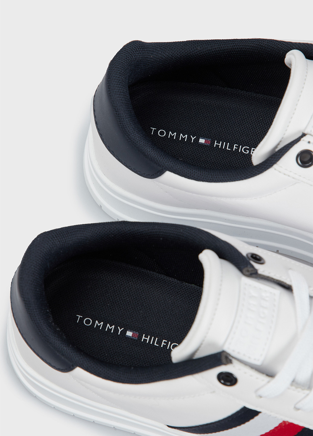 Білі Осінні кросівки Tommy Hilfiger