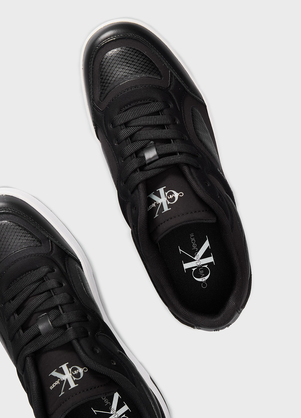 Кросівки Calvin Klein Jeans чорні всесезони (344461852)