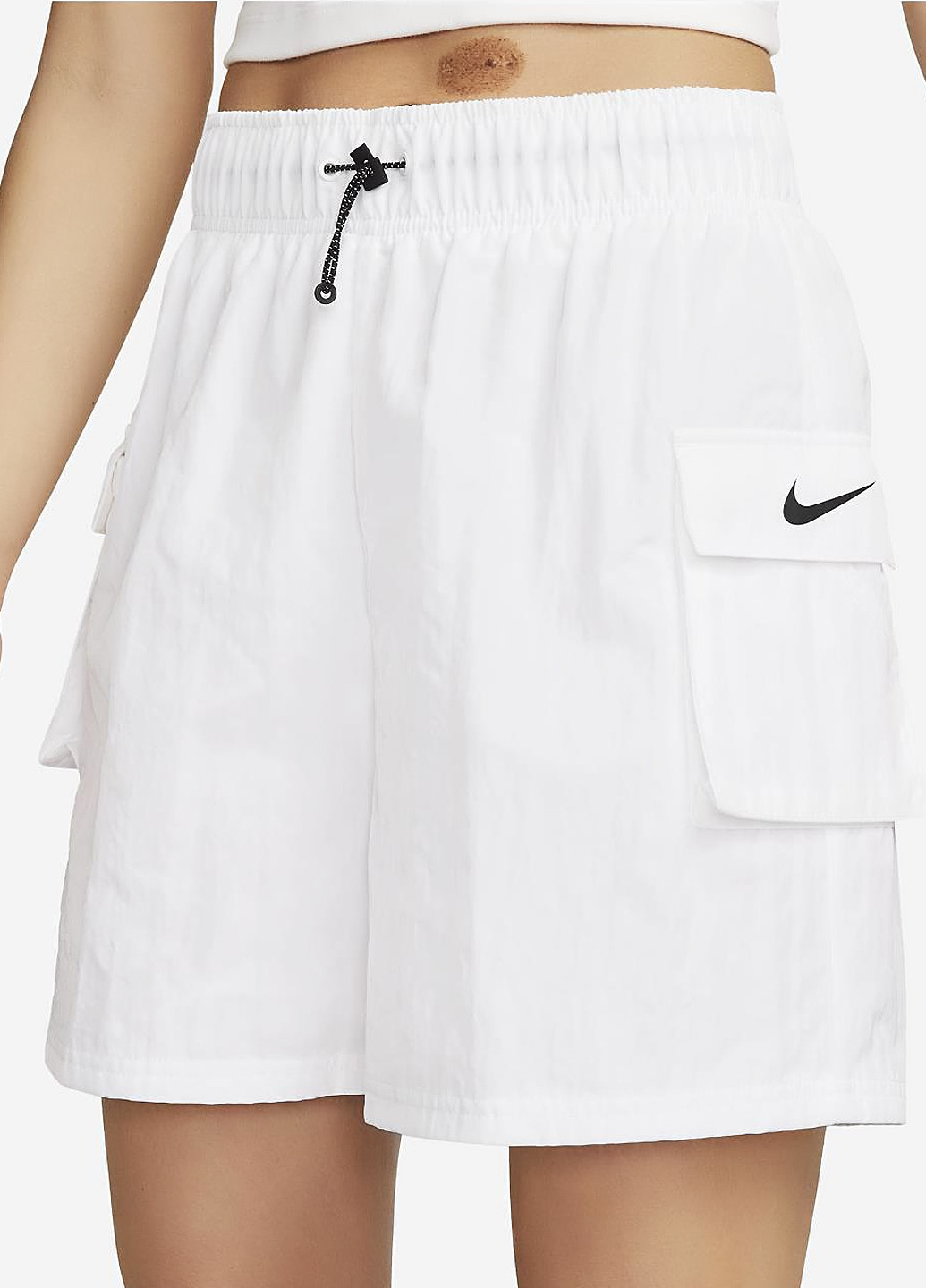 Шорти DM6247-100 Nike Sportswear Essential Woven High-Rise Shorts (318311312)