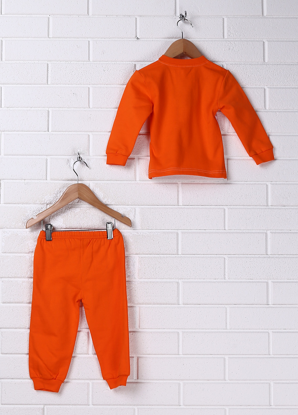 Оранжевая всесезон пижама (кофта, брюки) Niso Baby