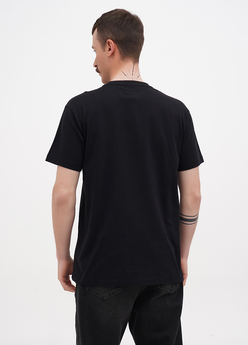 Черная футболка Napapijri