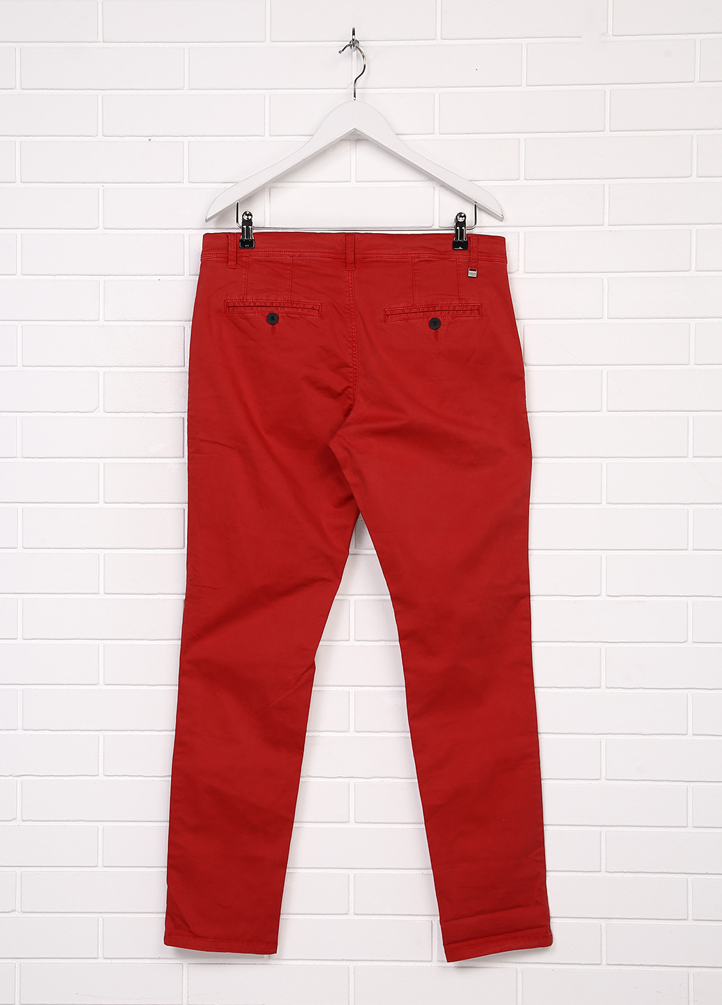 Красные кэжуал демисезонные зауженные брюки Antony Morato