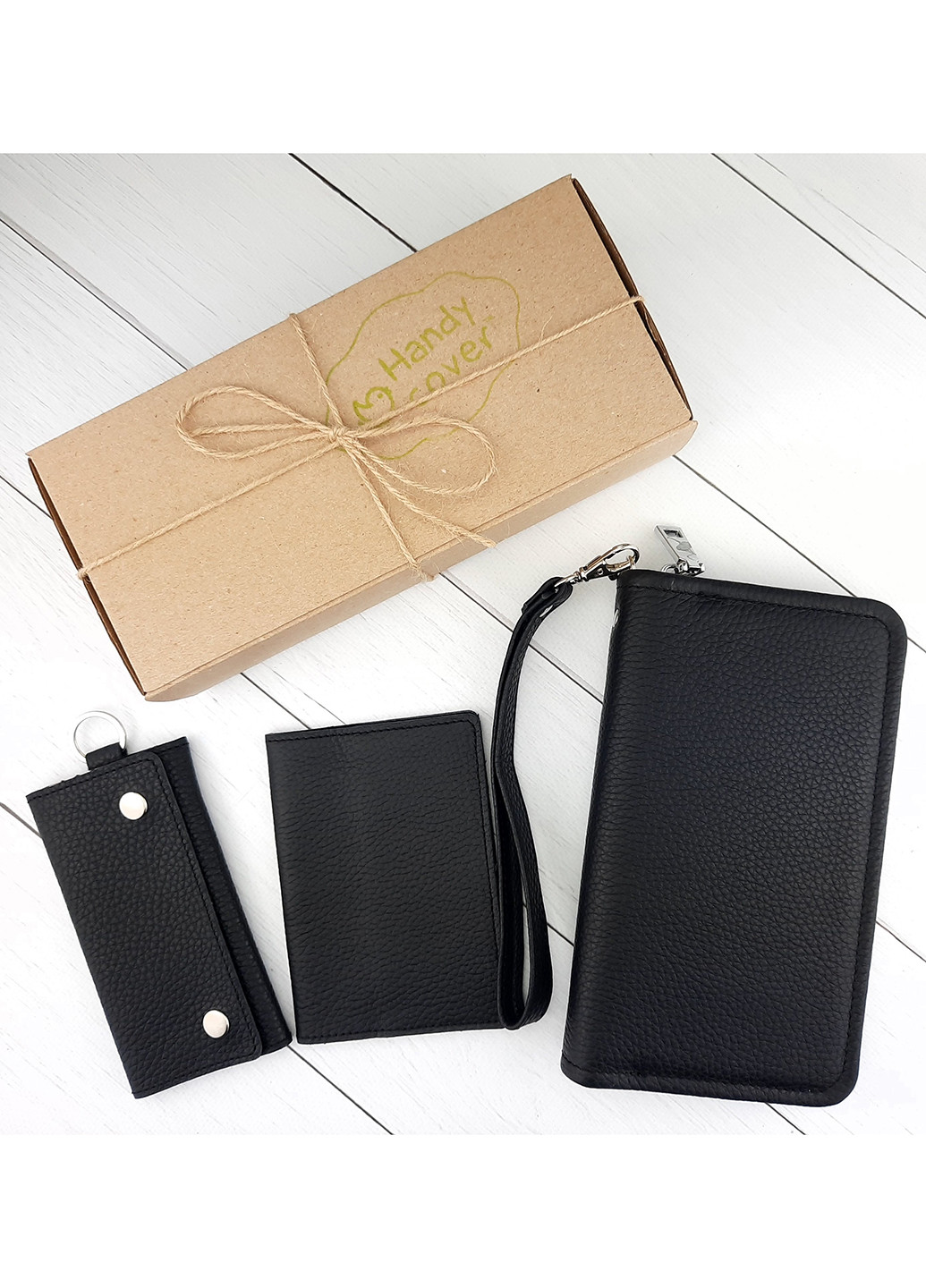 Подарунковий набір №33: Клатч Crez-02 + обкладинка на паспорт + ключниця (чорний) HandyCover однотонні чорні