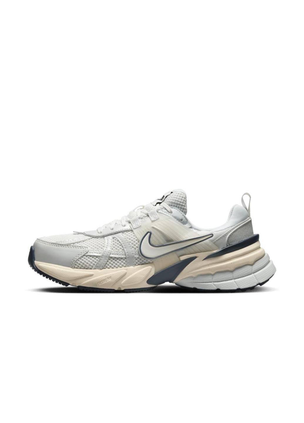 Кроссовки FD0736-004 Nike V2K Run серые демисезоны (323640807)