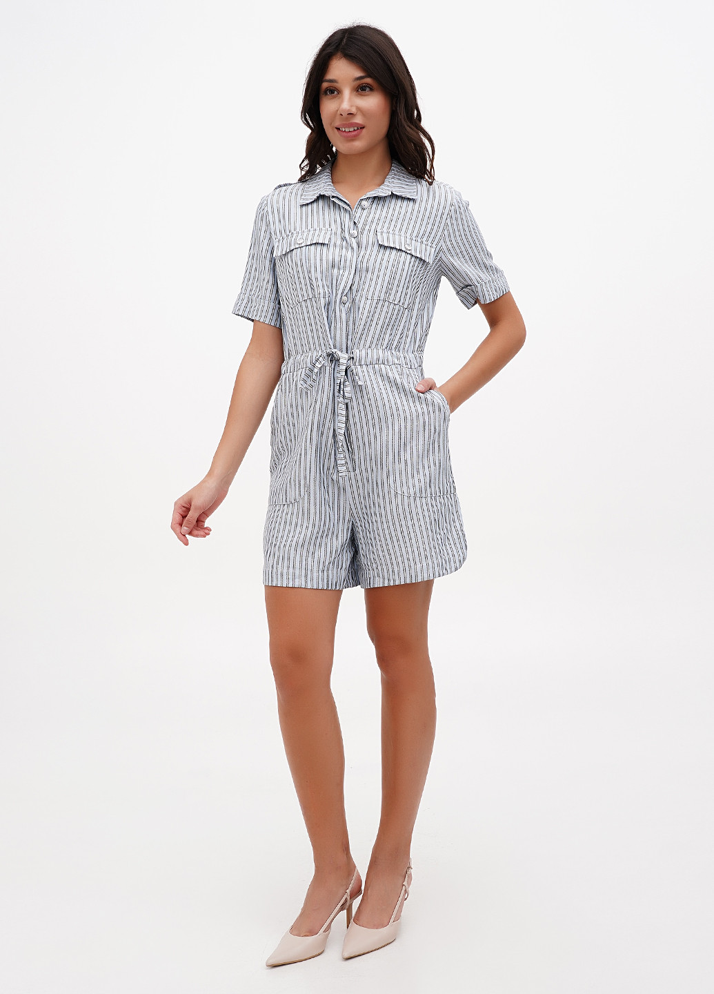 Комбинезон Sassofono комбинезон-шорты полоска комбинированный кэжуал вискоза, лен