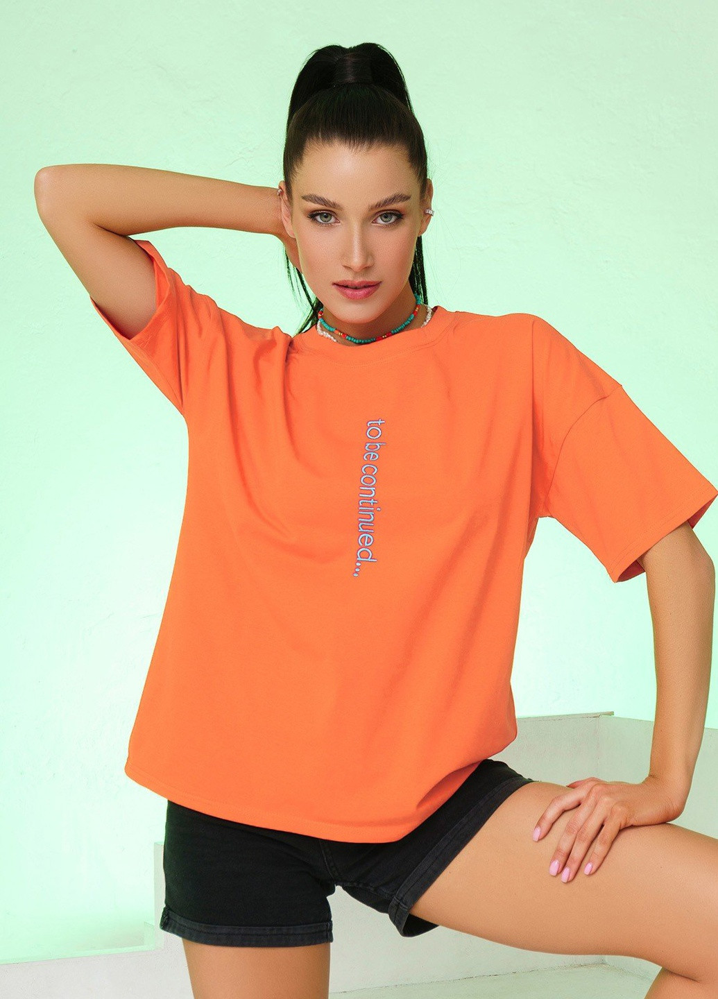 Персиковая всесезон футболка женская с коротким рукавом ISSA PLUS WN20-282