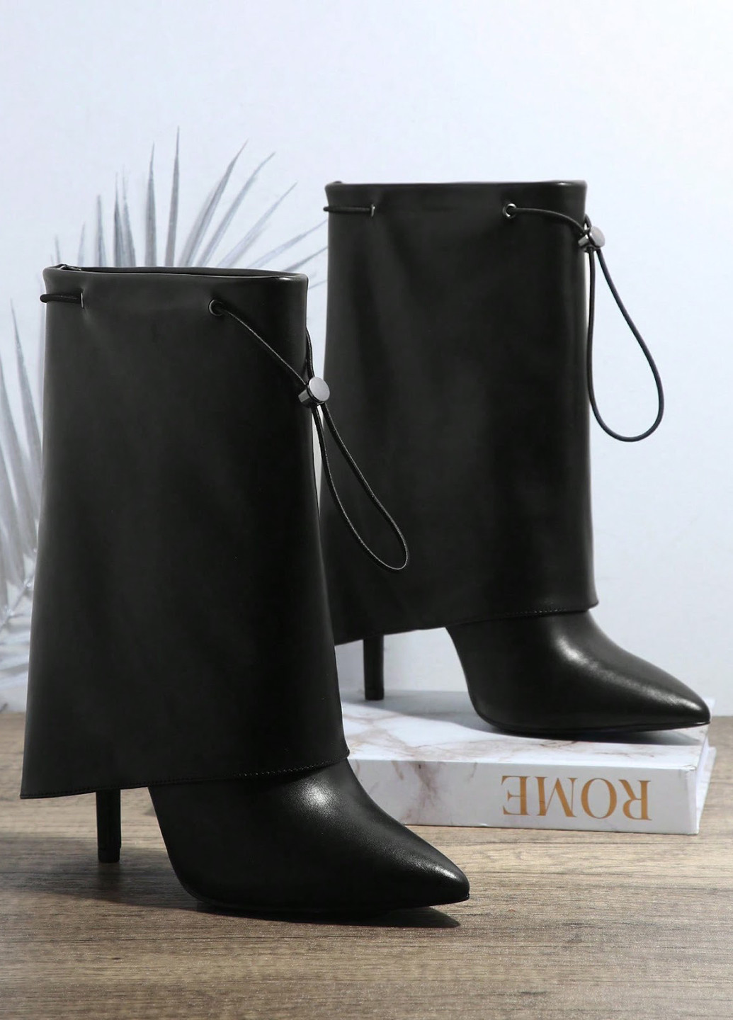 Черные осенние ботильоны SHEIN