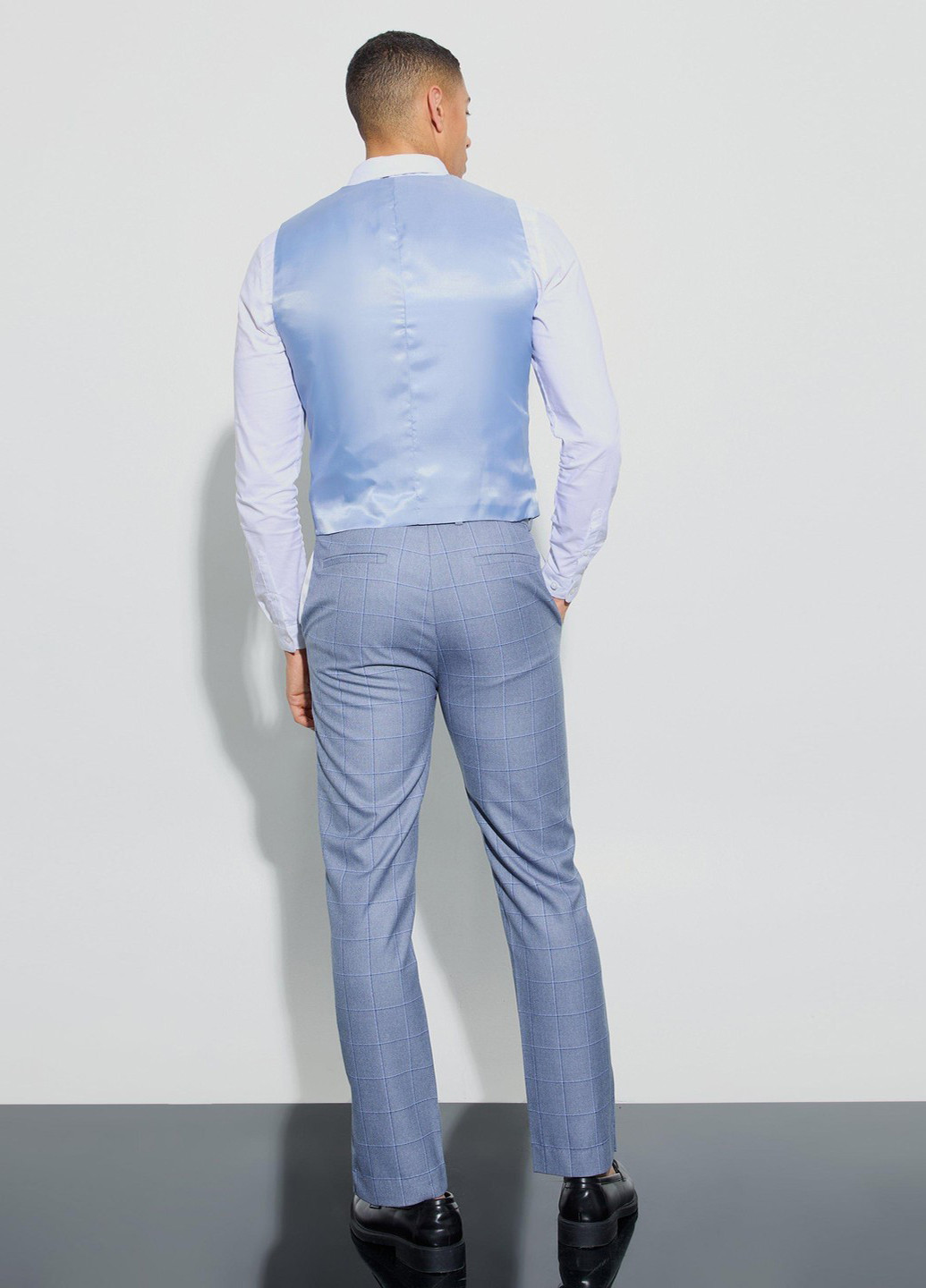 Серо-голубые классические демисезонные зауженные брюки Boohoo