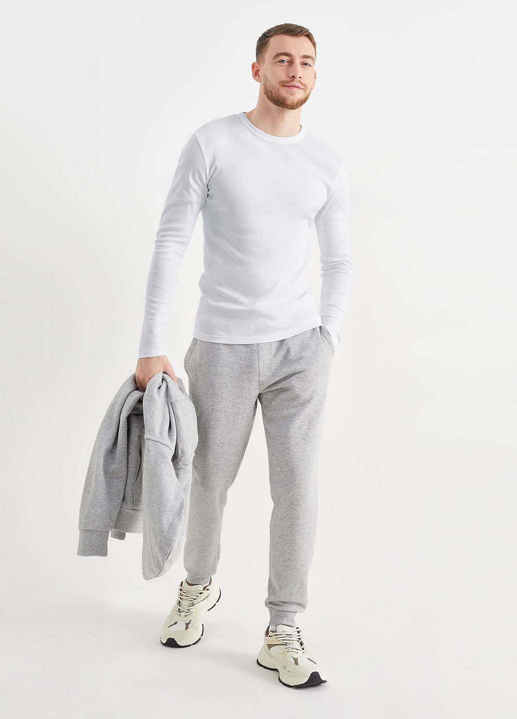 Лонгслів C&A однотонний білий кежуали бавовна