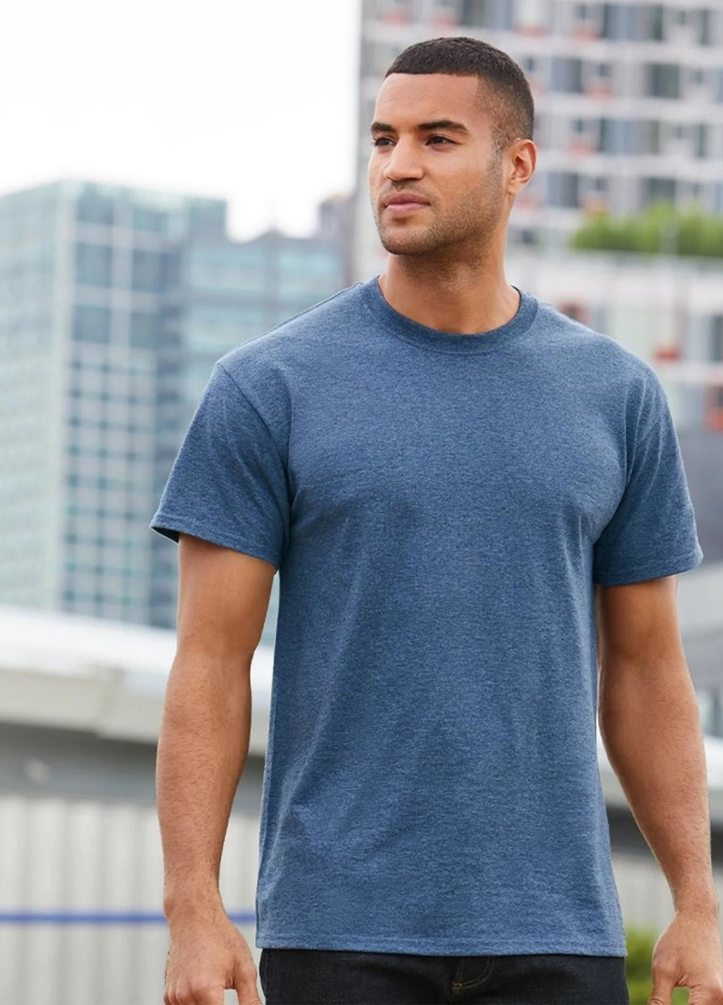 Синя футболка Gildan