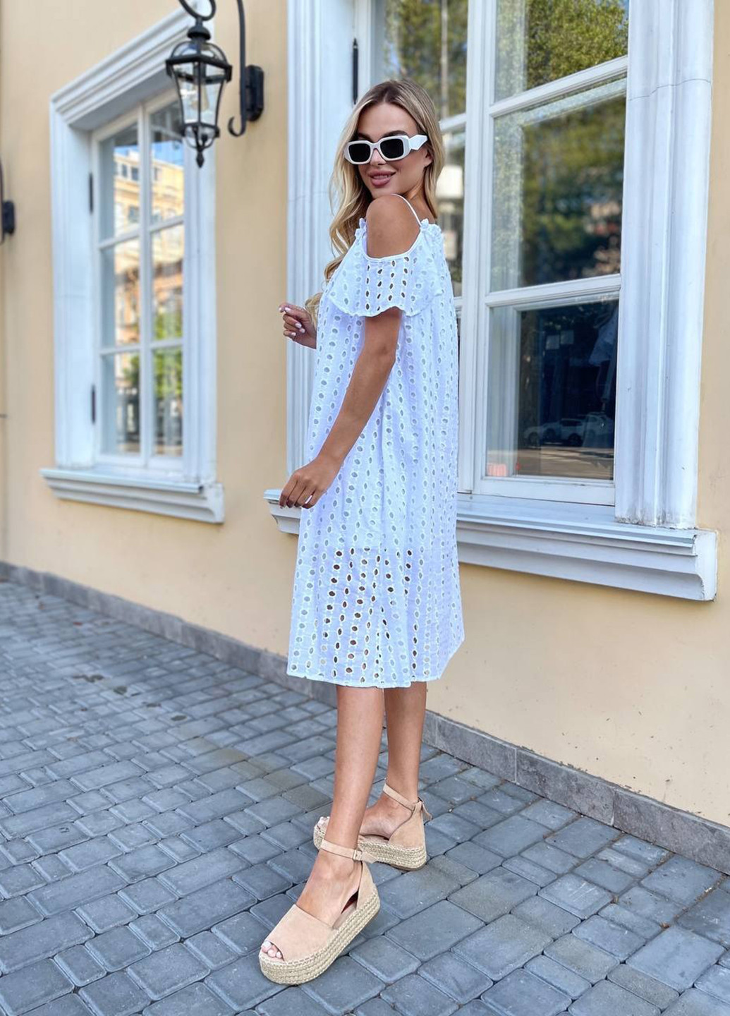 Белое кэжуал платье а-силуэт No Brand однотонное