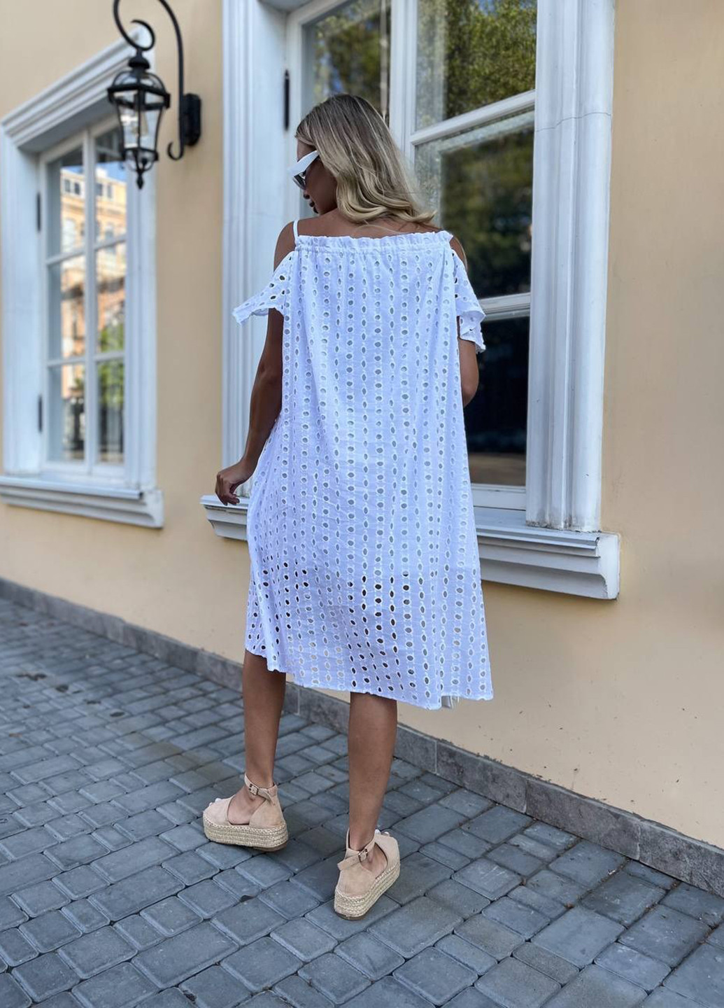 Белое кэжуал платье а-силуэт No Brand однотонное